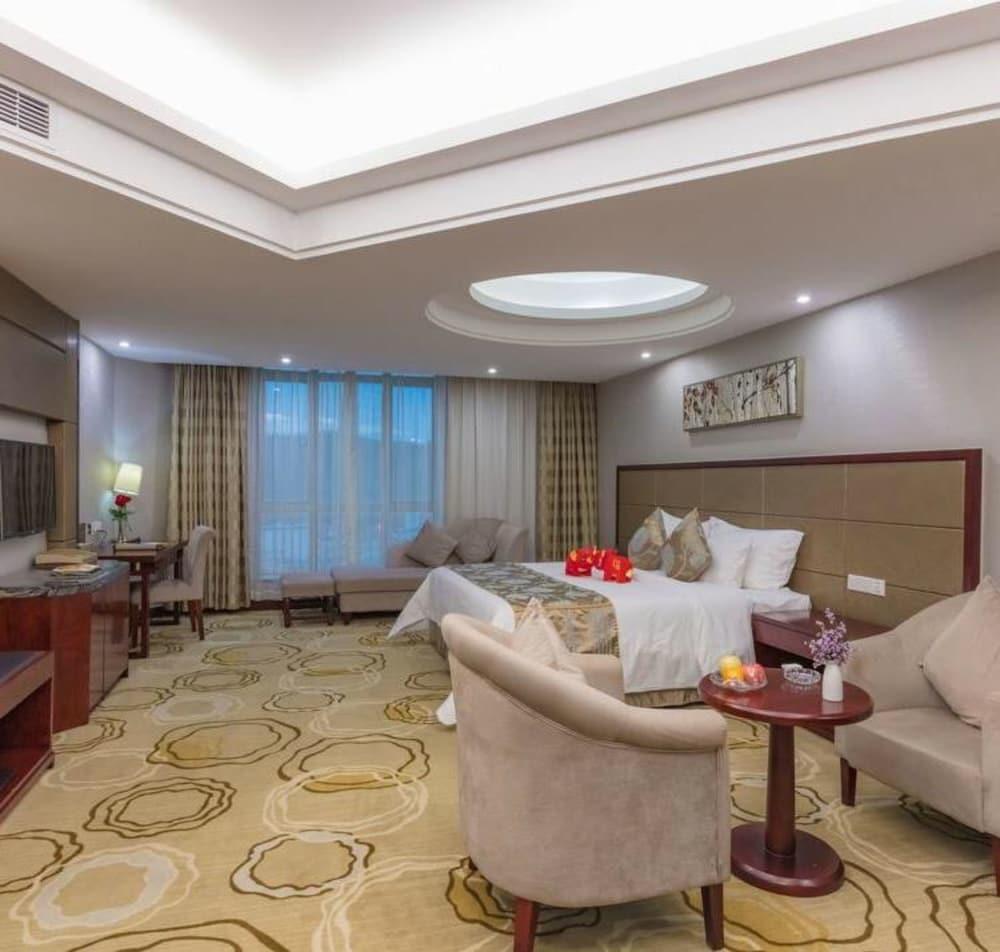 Manhatton Hotel 주하이 시 외부 사진